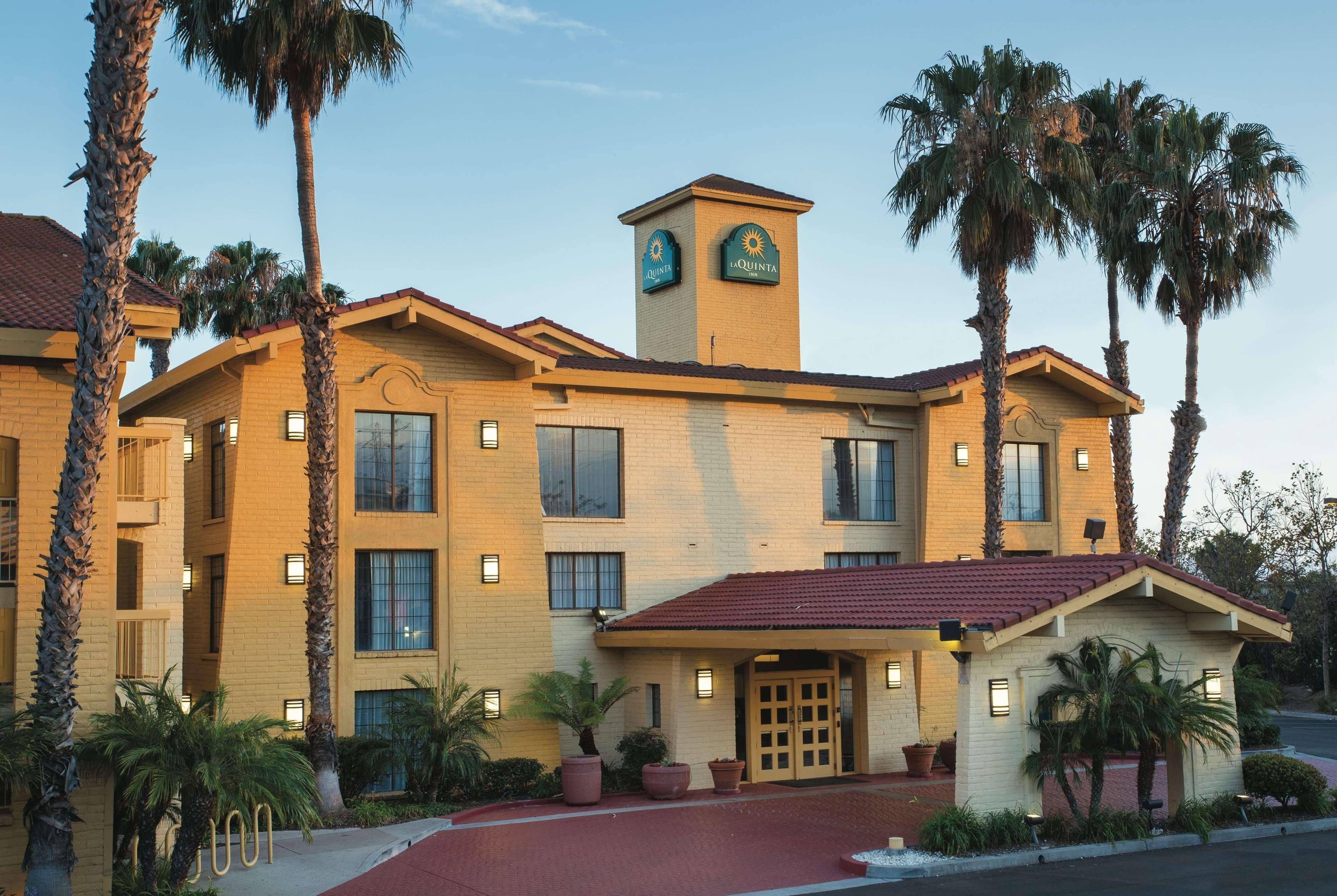 La Quinta Inn By Wyndham Ventura Esterno foto