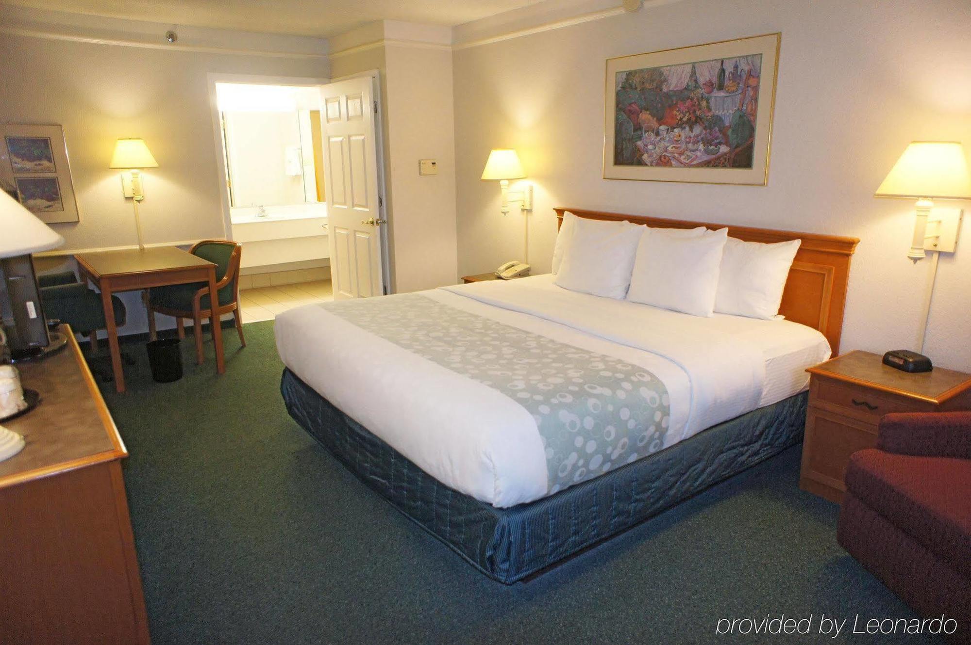 La Quinta Inn By Wyndham Ventura Esterno foto